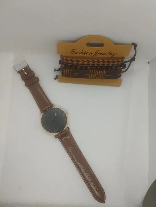RELÓGIO Unisex  NOVO ENTREGA GRÁTIS ENVIO IMEDIATO - Foto 2