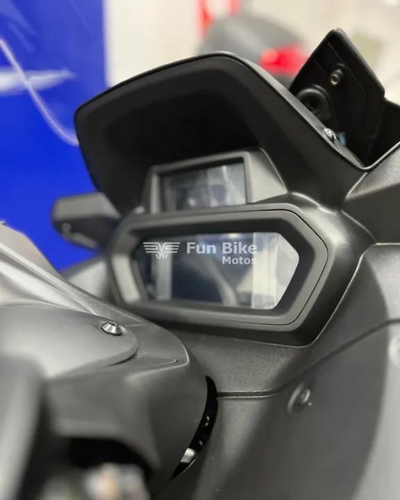 XMAX ABS CONNECTED 2025 - Foto 2