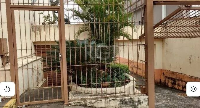 Terreno no Bairro Moinhos de Vento, 567m² , casa com 3 salas, salão aberto com churrasquei - Foto 4