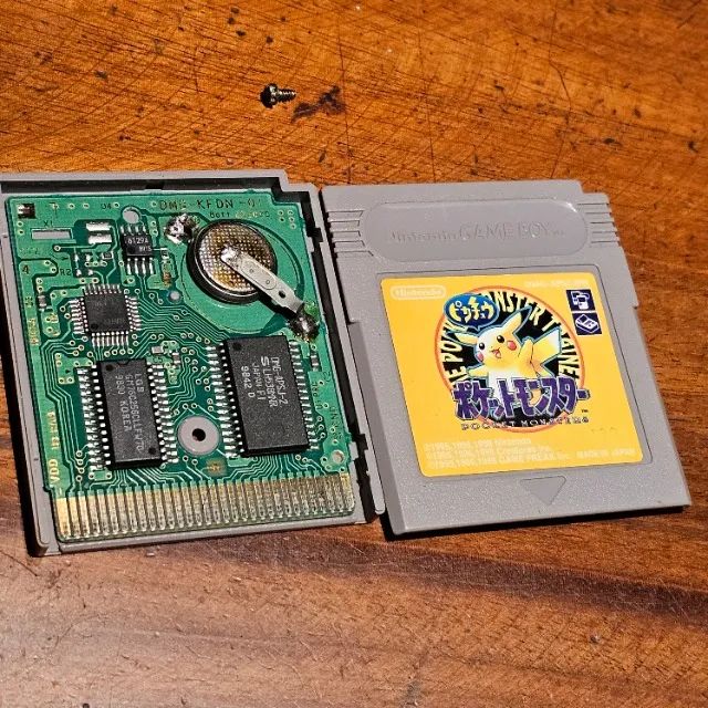 Cartucho Game Boy DMG pokemon yellow japonês original