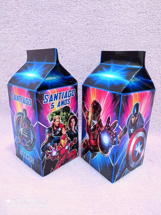 Caixinhas personalizadas Vingadores pra festa de aniversário