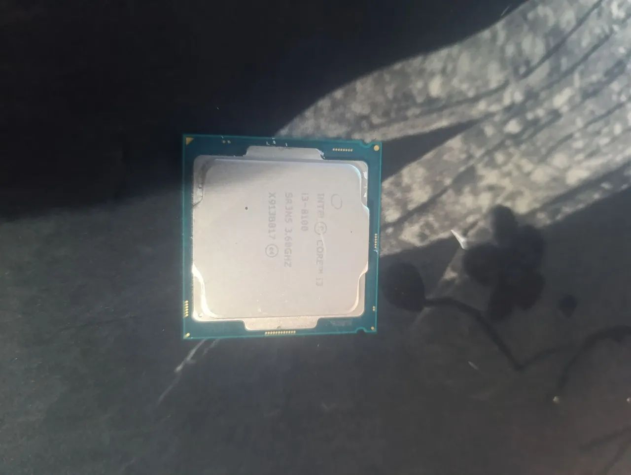 Vendo processador i3 8100