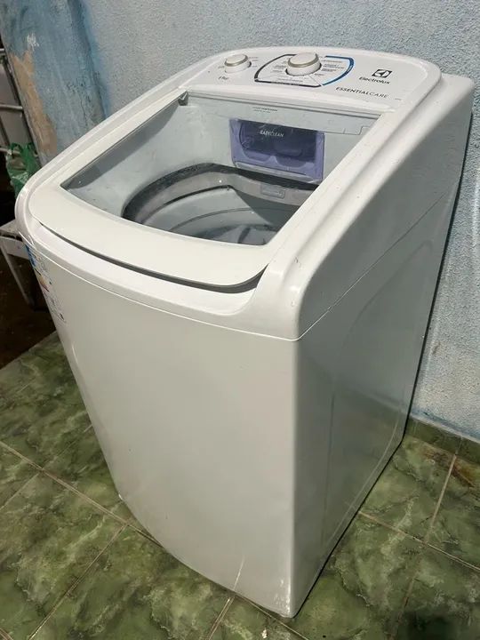 Máquina de Lavar Roupa Electrolux 11kg Essential Care - Foto 4