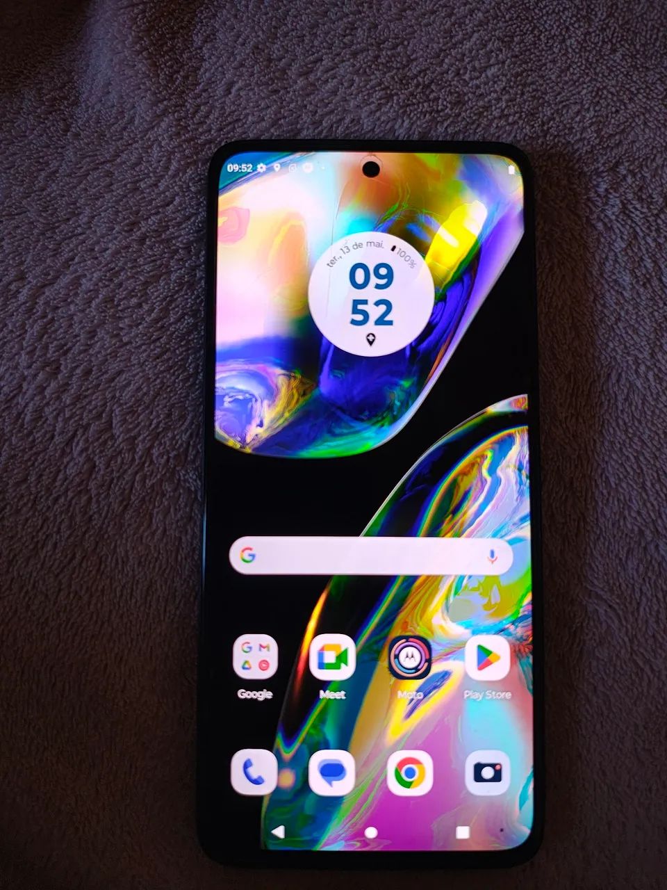 Moto g82 