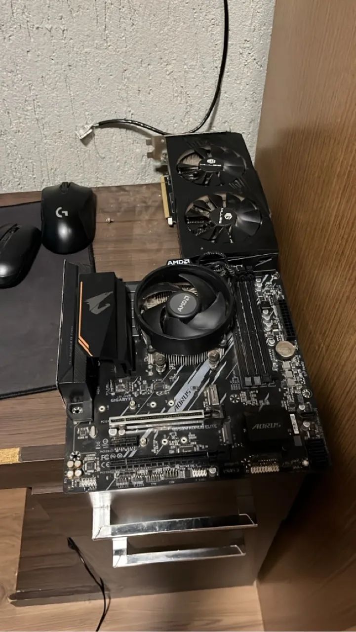 Kit Ryzen 7 3700X B550m aorus elite 2x8Gb 3600hz