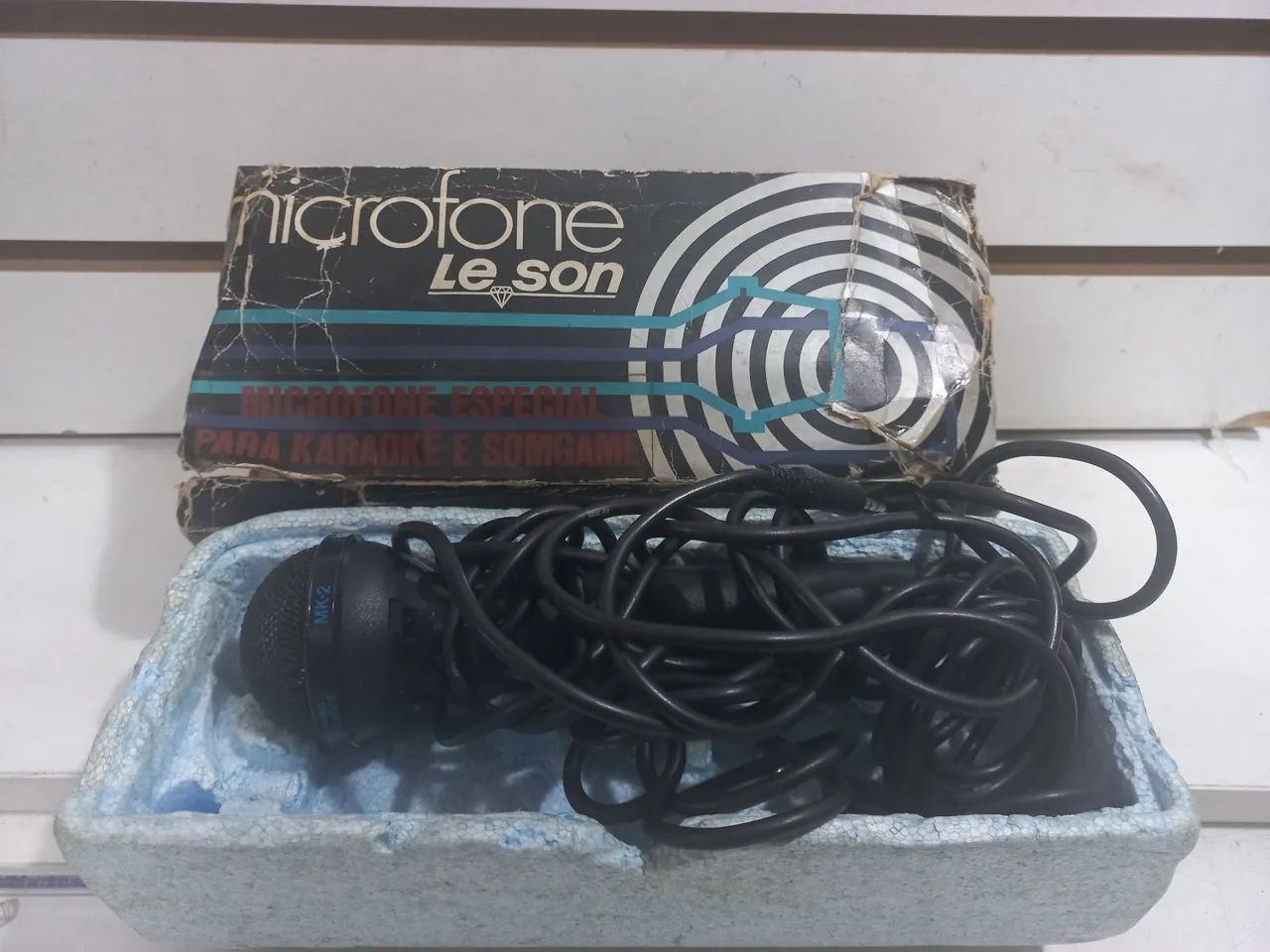 Microfone antigo Leson MK-2 para Karaokê 