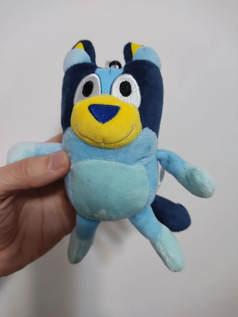Pingente do Bluey de pelúcia  - Foto 3