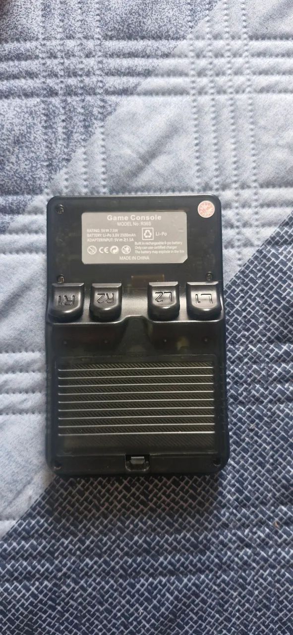 "Gameboy" Emulador R36S - Foto 2