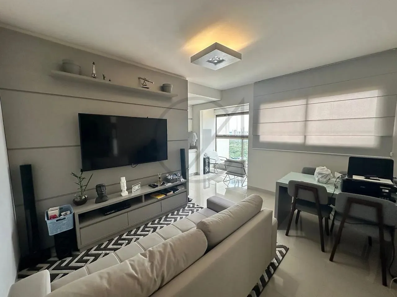 VENDE-SE FLAT NO EXECUTIVE PORTEIRA FECHADA