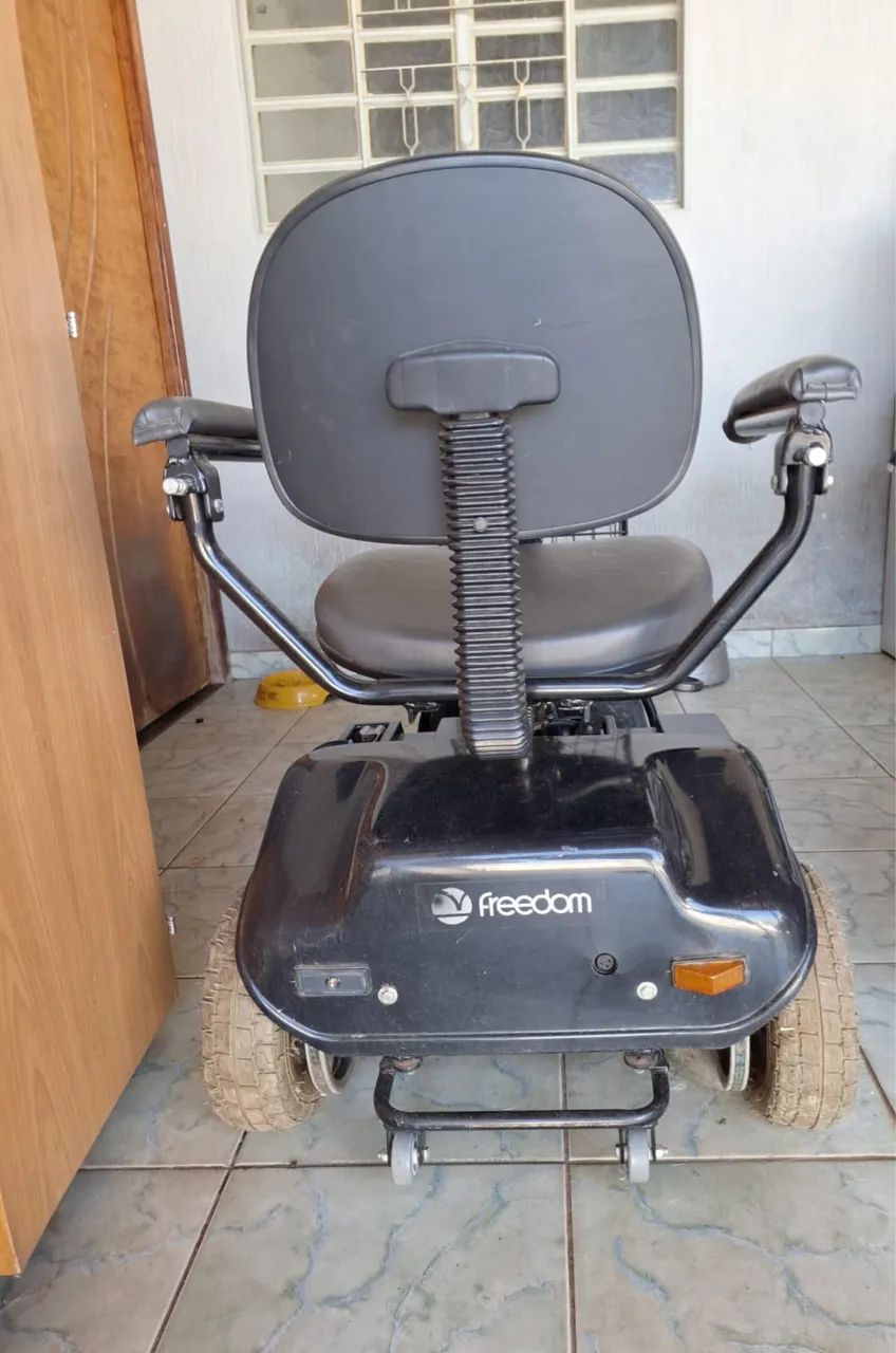 Carrinho elétrico para idosos e deficientes - Foto 4