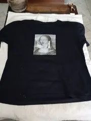 Camiseta GAP.    G. 