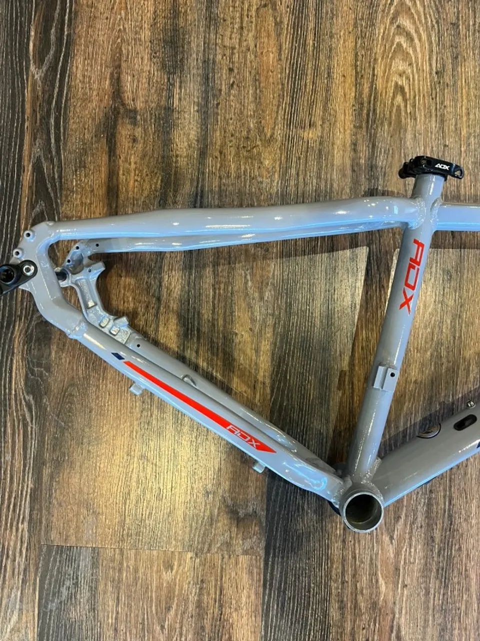 Quadro Audax ADX 100 Mtb Boost Tapered Cinza  - Foto 2