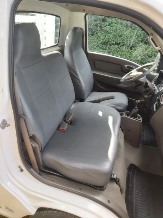 Caminhão HR / carroceria. Estado de 0 km! - Foto 13