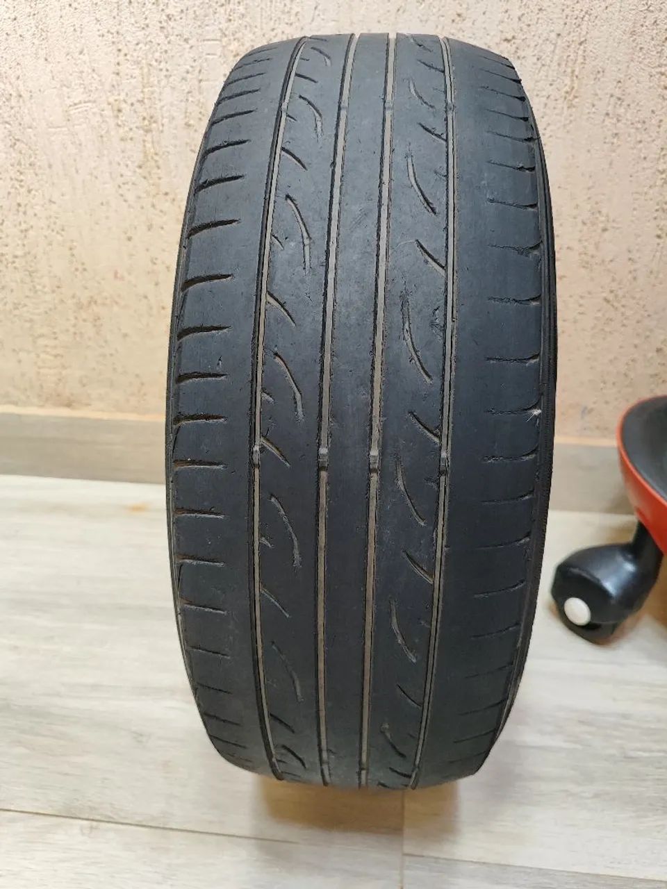 Pneu 205 55 16 - Foto 5