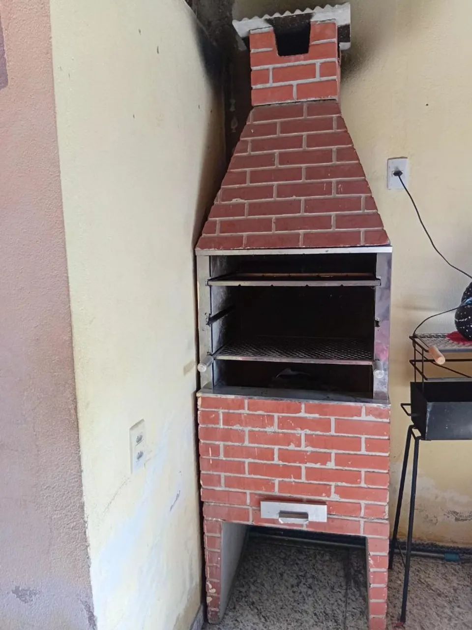 Barbecue grill with minimal usage time64315479795457125