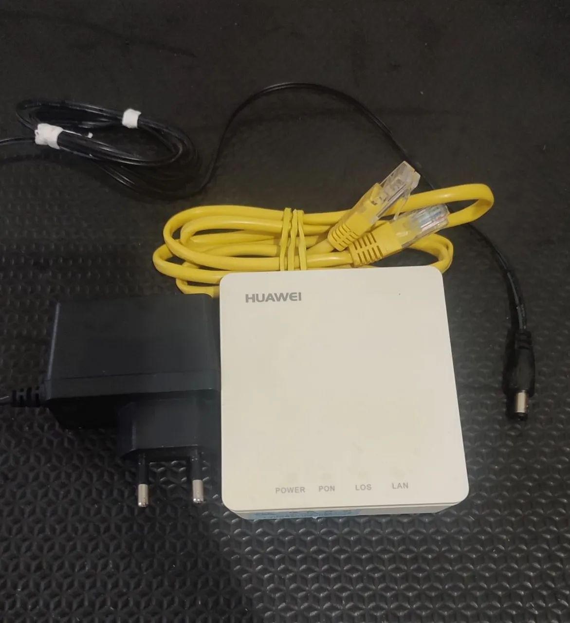 Modem Huawei ONT - Fibra Ótica - (Em ótimo estado) 
