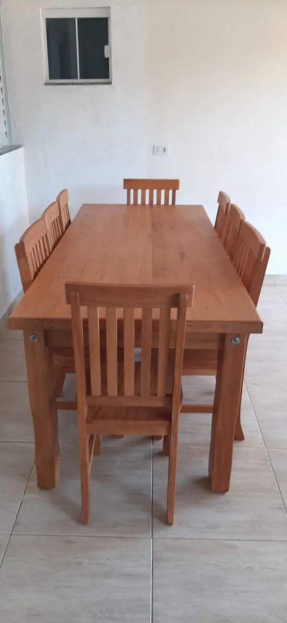 Mesa de Jantar de Madeira Maciça peróba rosa