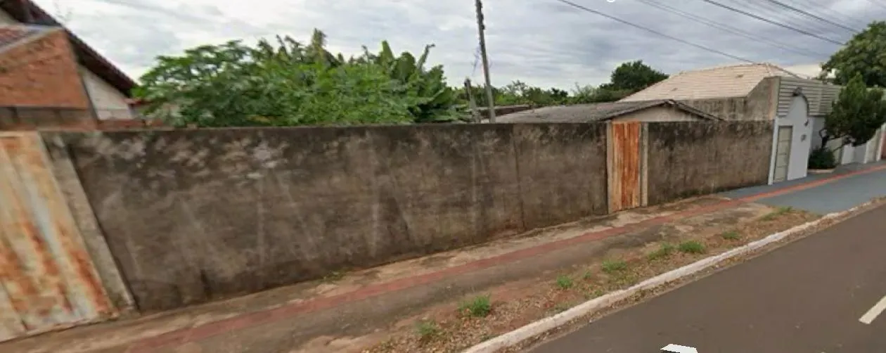 Terreno no Bairro Vila Duque de Caxias