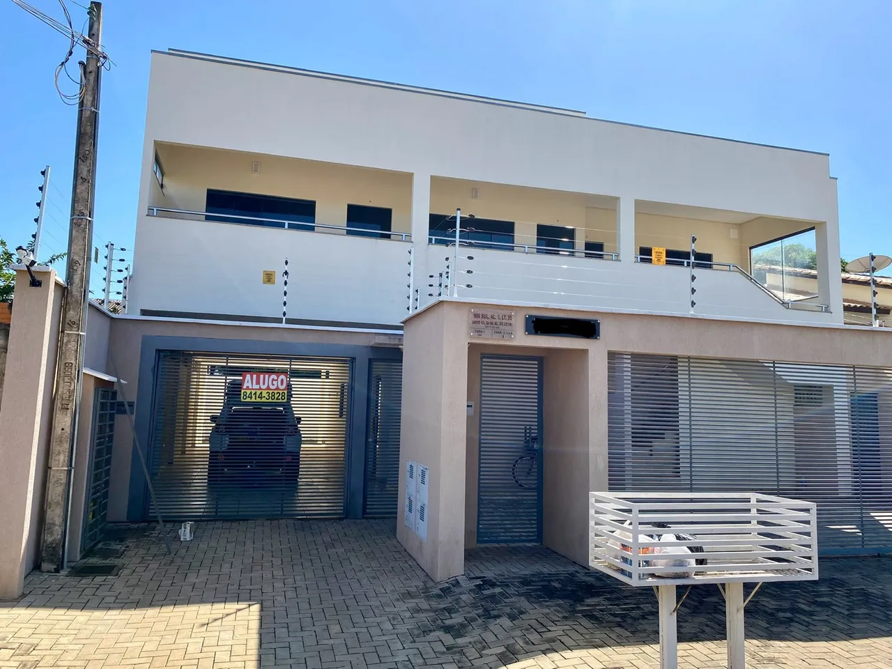 Residencial com 4 casas