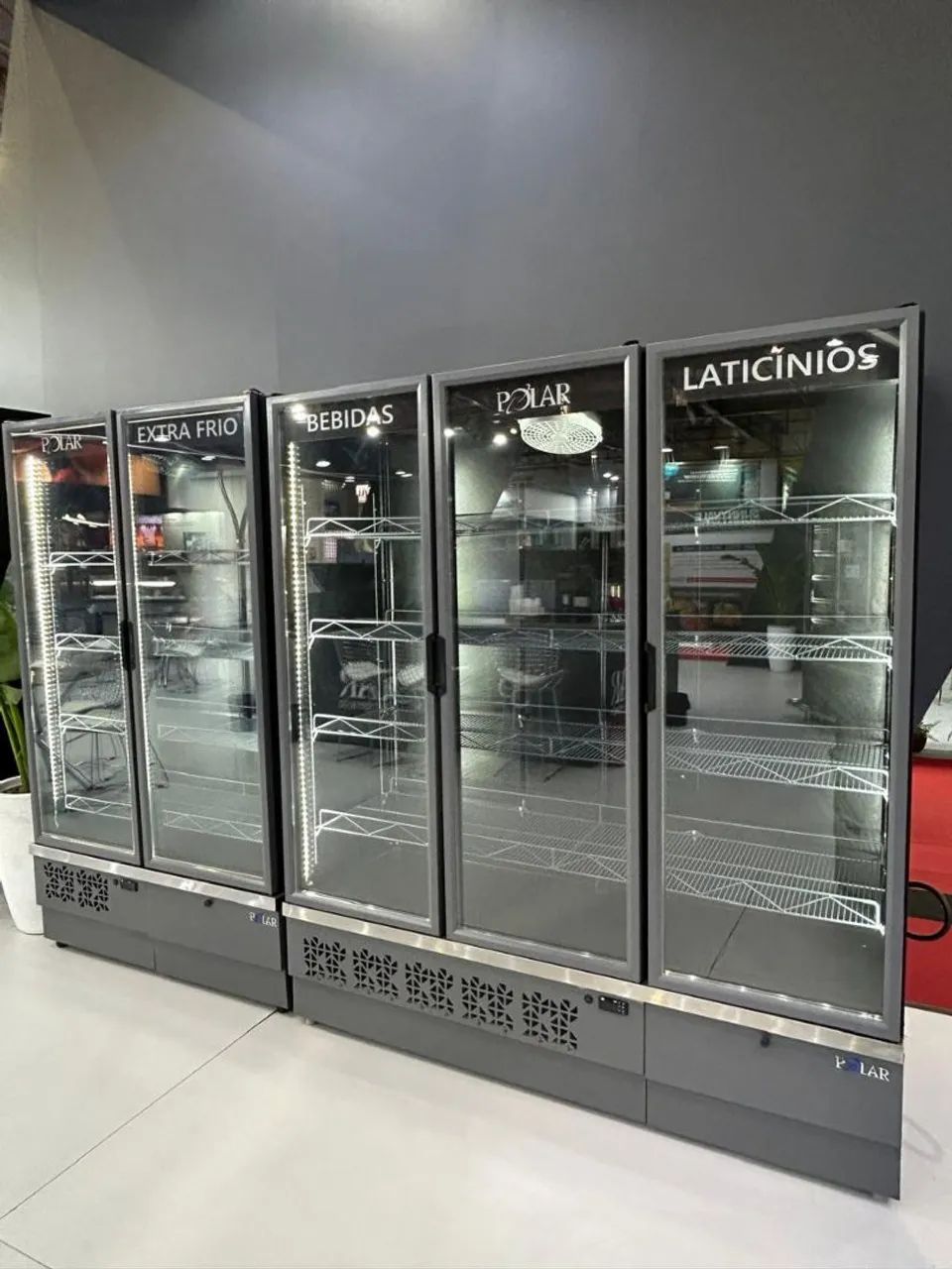 Geladeira 5 portas * Nova 