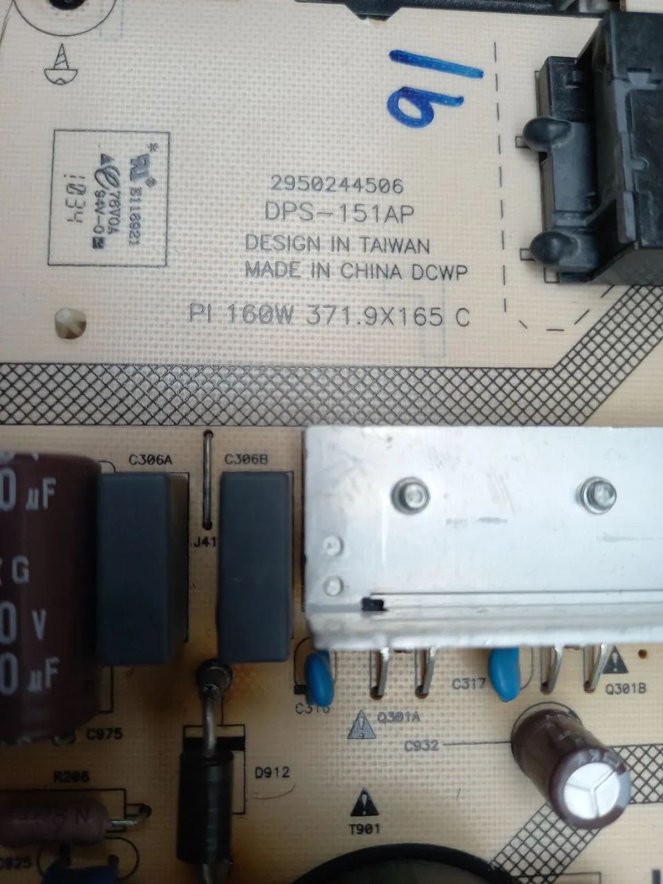 Placa fonte TV H Buster HBTV 32D03HD - Foto 2