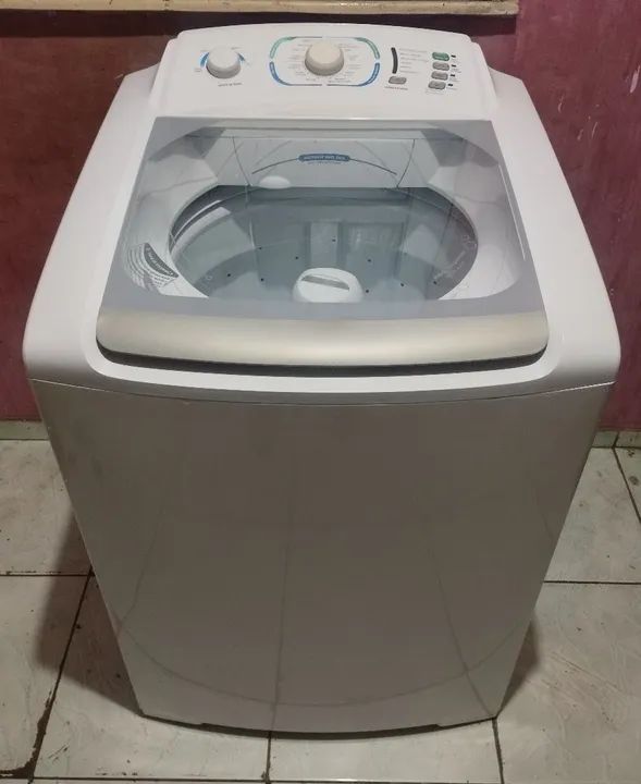 Máquina de Lavar Roupa Electrolux 12kg 