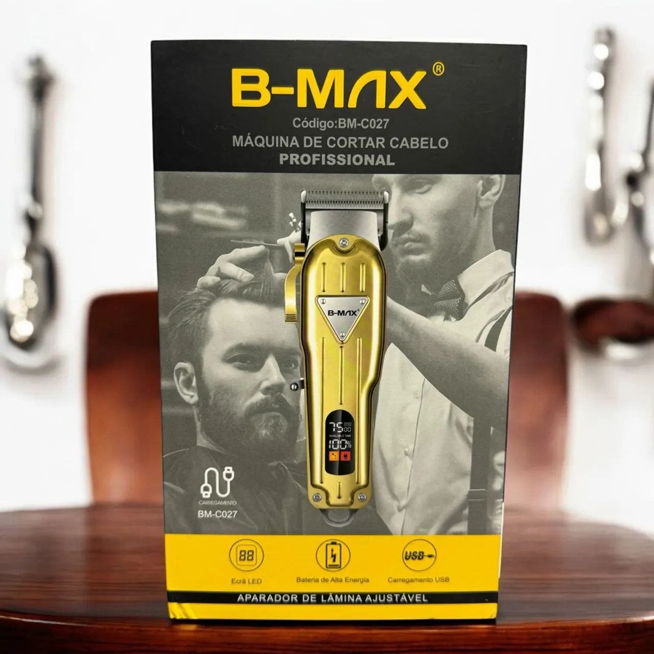 Máquina de Cortar Cabelo Profissional B-Max BM-C027