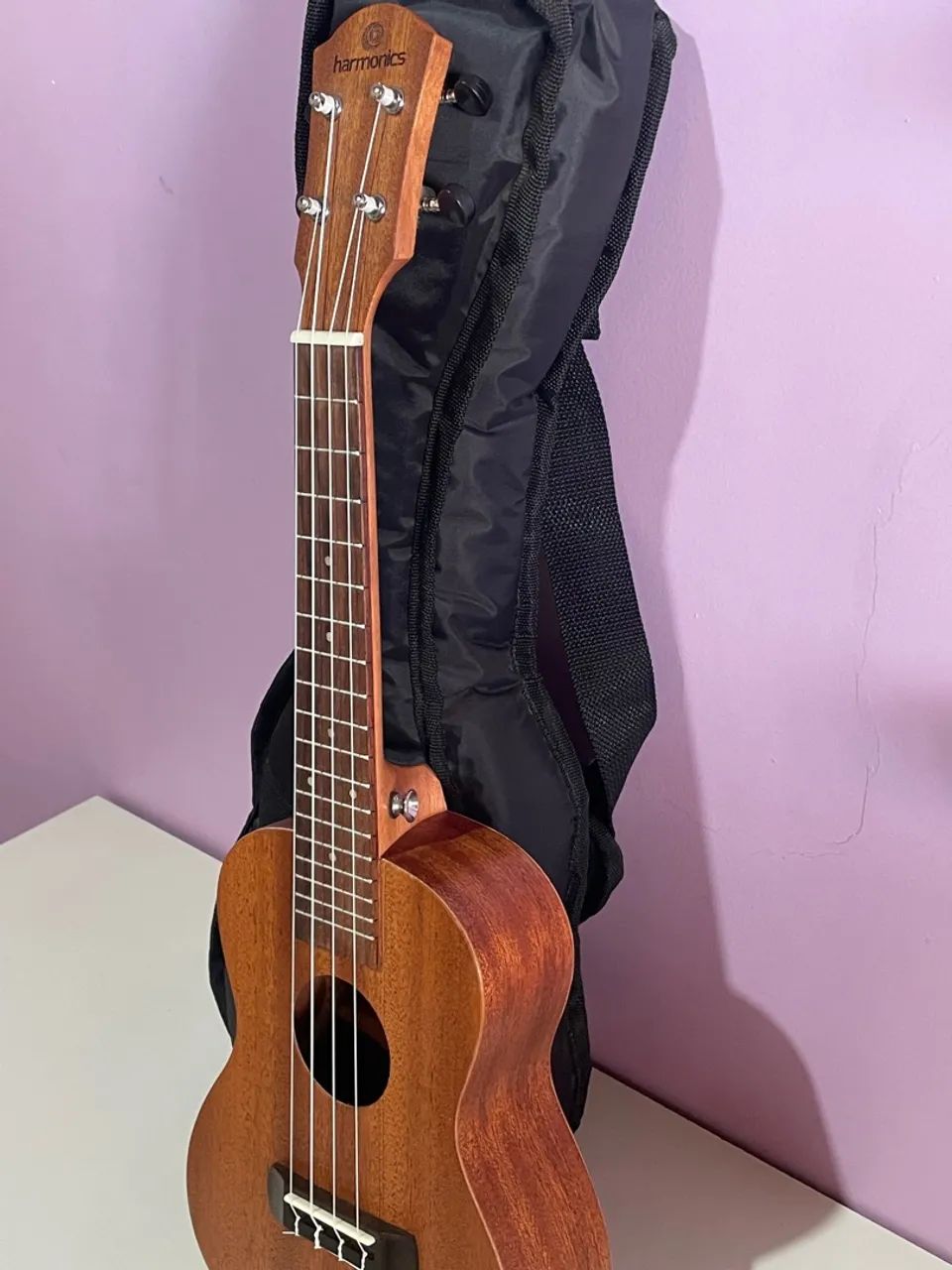 Violão Ukulele Harmonics