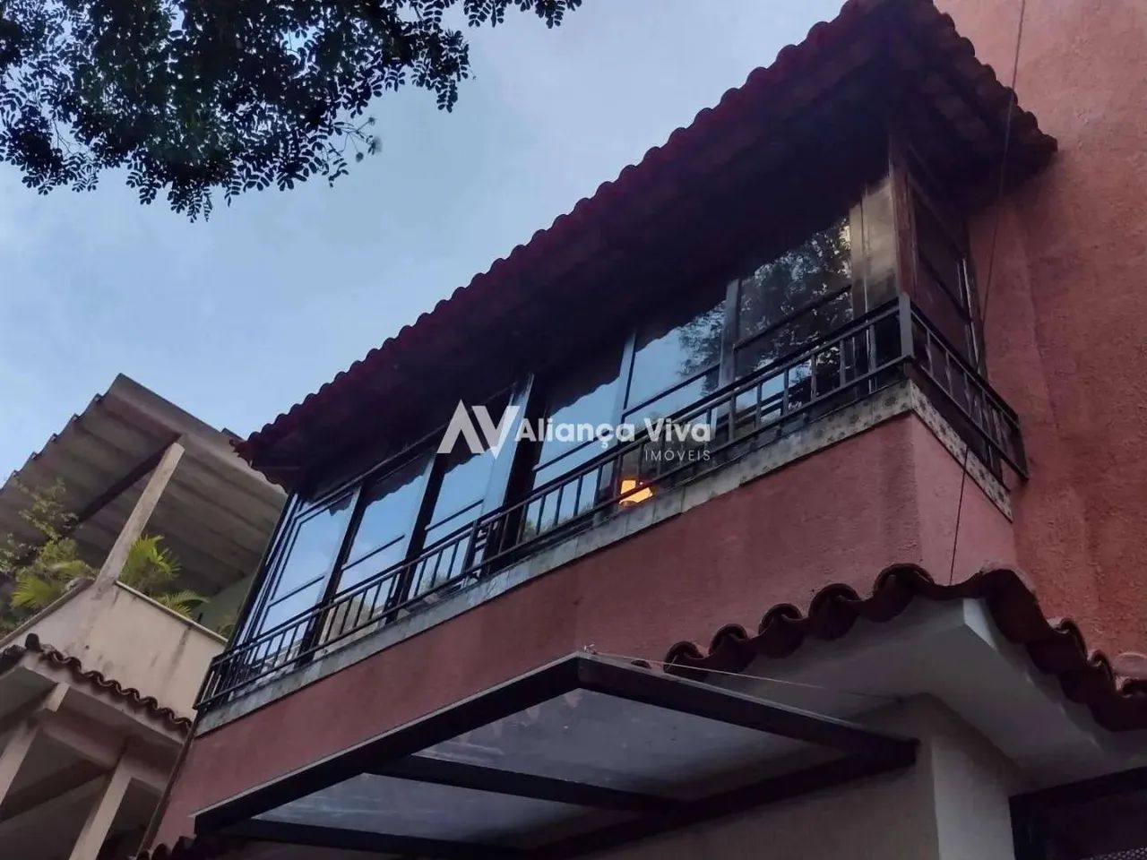 Humaitá | Casa 4 quartos, sendo 1 suite - Foto 2