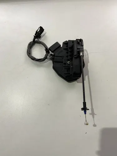Fechadura De Porta Traseira Direita Focus 2014 2015 2016