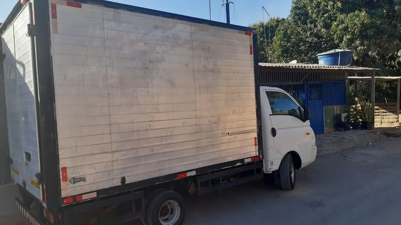 HR HYUNDAI 2007/2008 COM BAÚ  - Foto 3