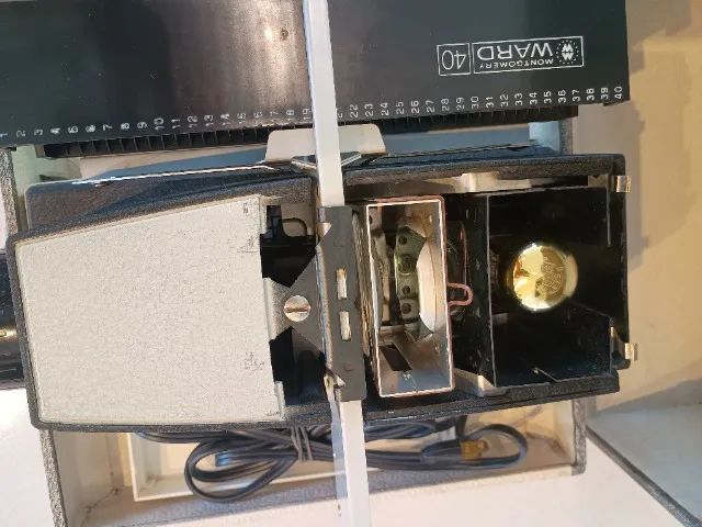 PROJETOR DE SLIDES BELL & HOWELL 710 VINTAGE  FUNCIONANDO  - Foto 4