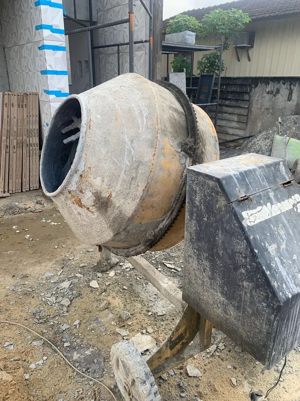 Vendo betoneira 400l  - Foto 3