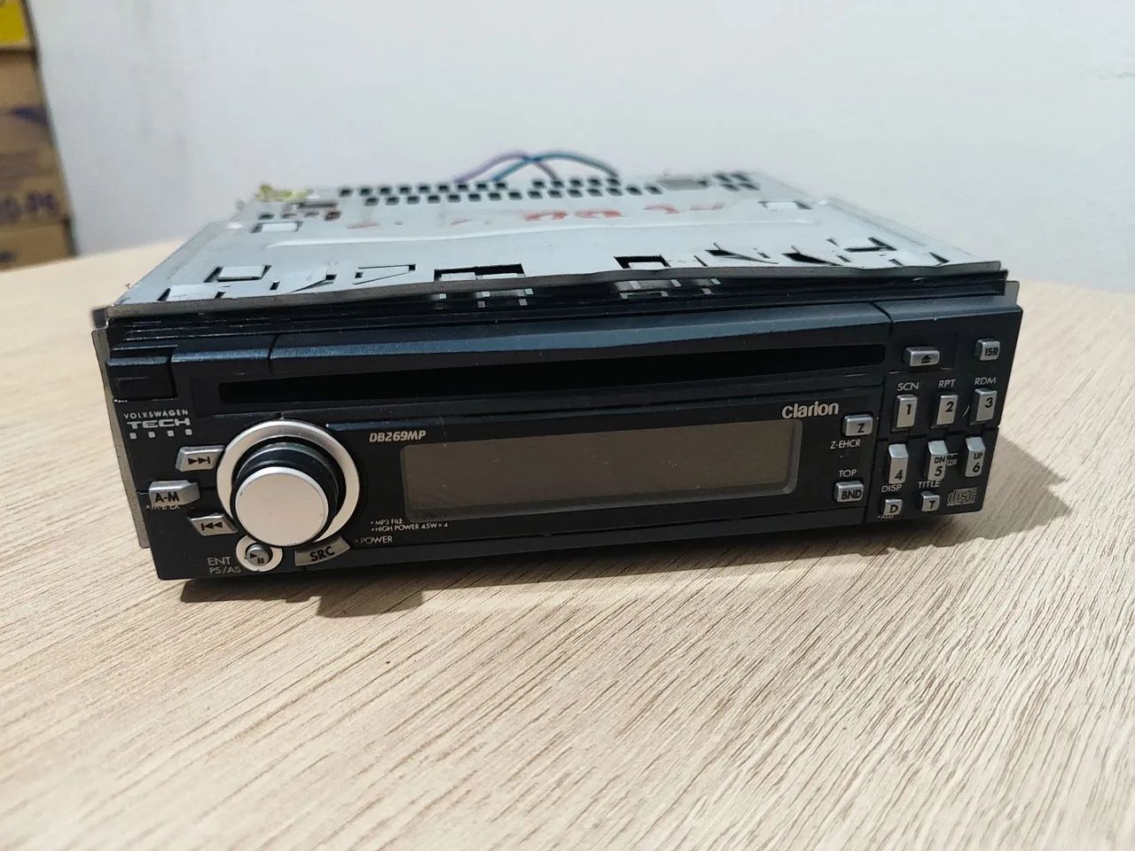 Som Automotivo Clarion DB269MP