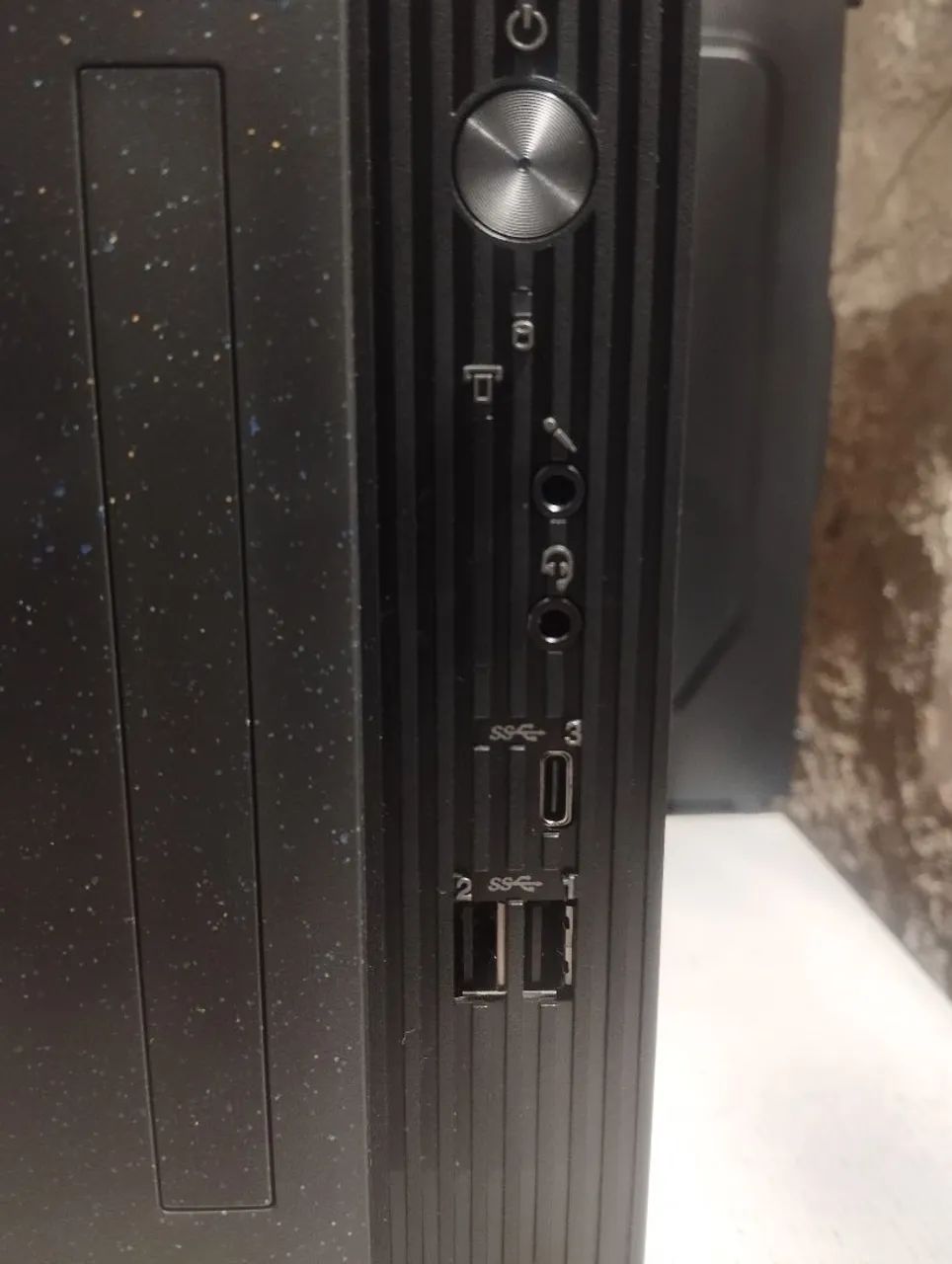 Lenovo ThinkCentre Neo 5 - i5 12th - Foto 4