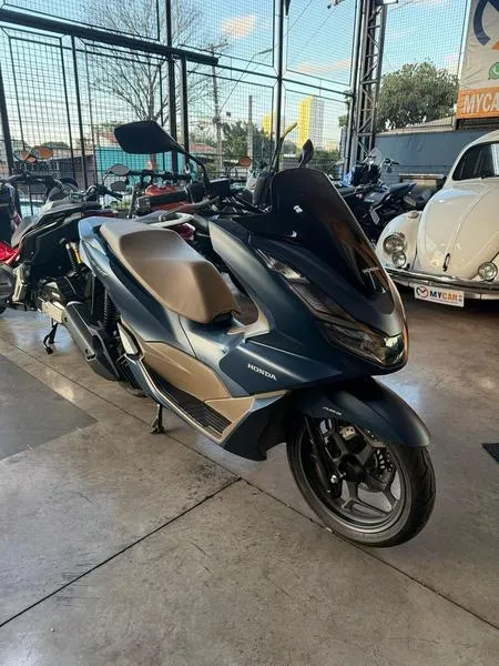 HONDA PCX 160 DLX ABS 2024