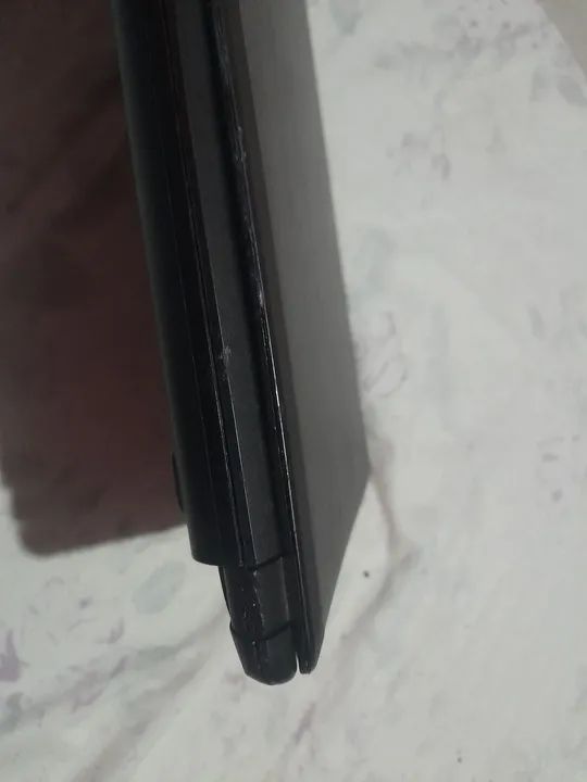 Notebook quebra galho funcionando bem  - Foto 4