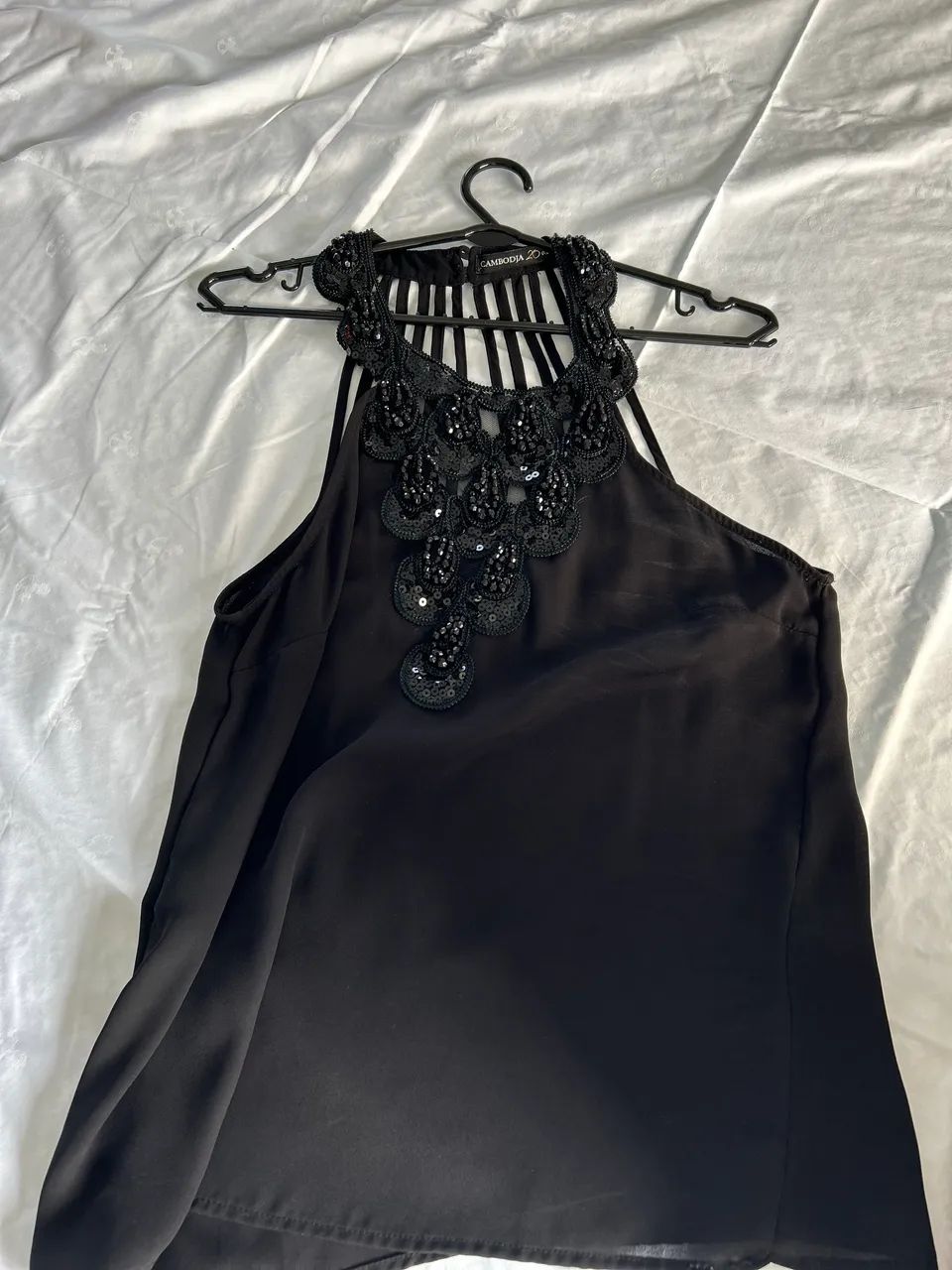 Blusa preta Cambodja - Foto 3