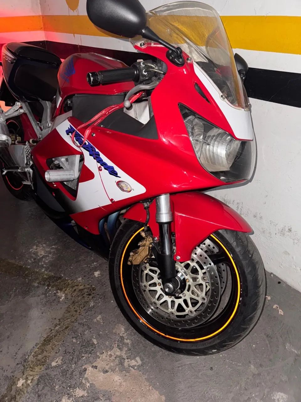 Fireblade 954 Fireblade 2002 Honda Cbr 900 Rr Fireblade Usata