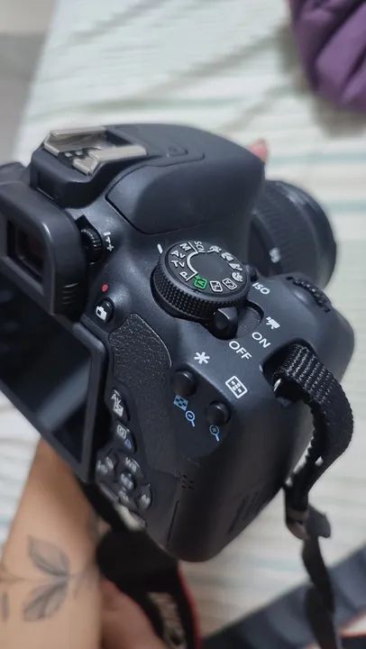 Câmera fotográfica Canon 18-55mm (pouquíssimo usada)  - Foto 5