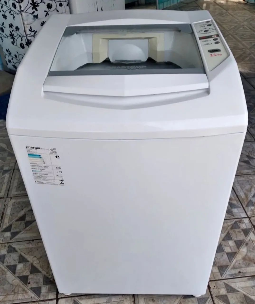 Máquina de Lavar Brastemp 11kg 110v semi nova 