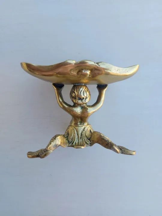 Saboneteira antiga em bronze  - Foto 4