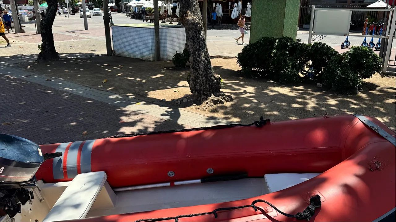 Bote flexboat SR12/ 6 pessoas/ com motor Yamaha 25 modelo DM  2 tempos  Ano 1998 - Foto 9