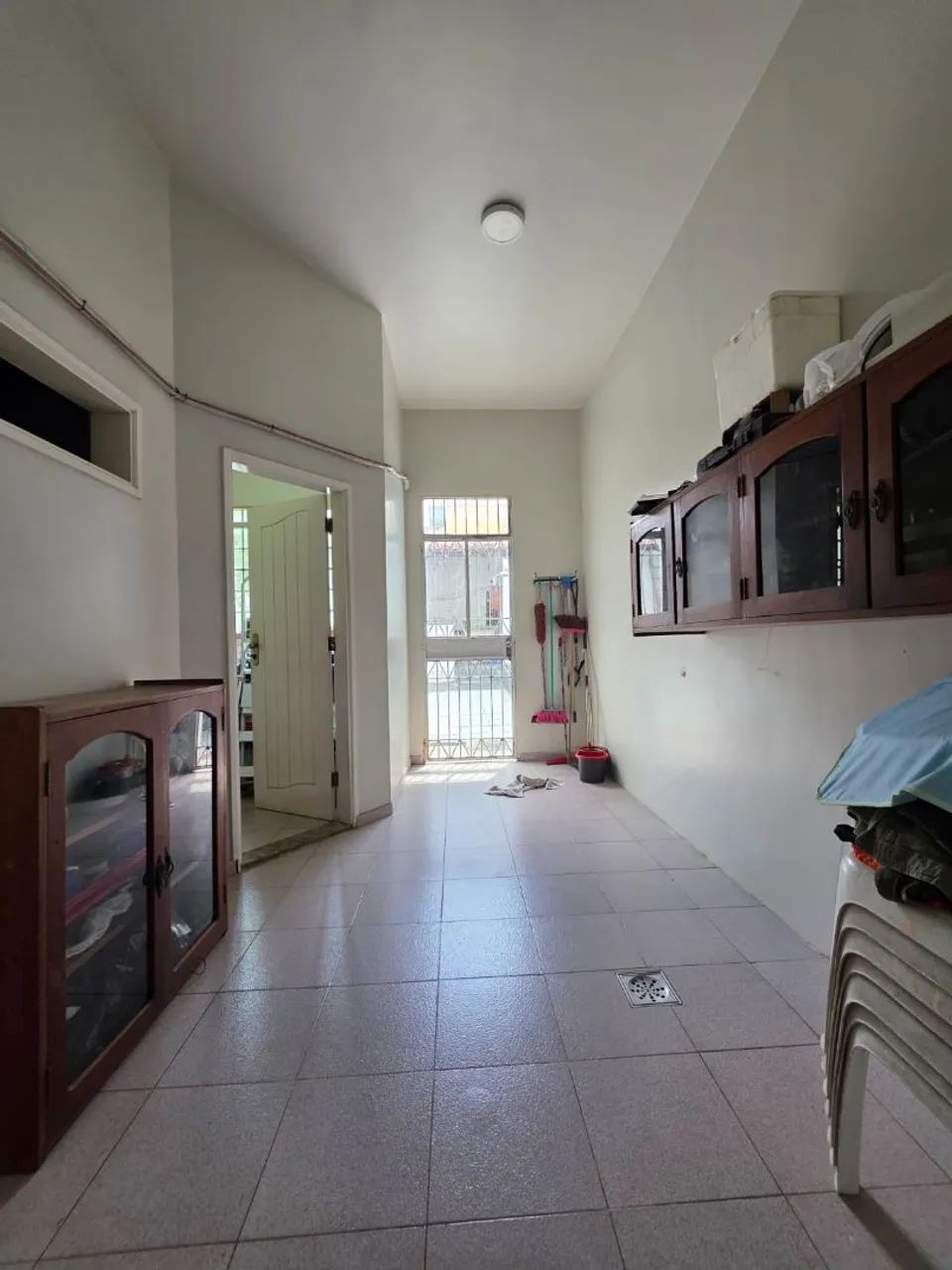 Casa á venda com 05 quartos e 04 banheiros - Foto 4