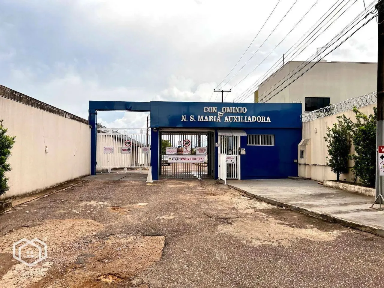 Casa com 3 dormitórios, 105 m² - venda por R$ 550.000,00 ou aluguel por R$ 3.151,30/mês -