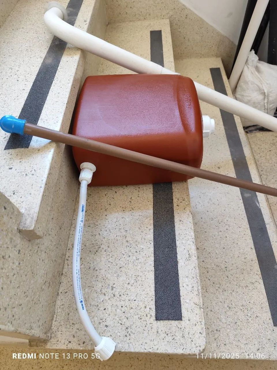 Flush Tank Kit with Flexible Coupling, Weldable Pipe, Discharge Pipe, Blue Elbow, LL Elbow64728432423553121