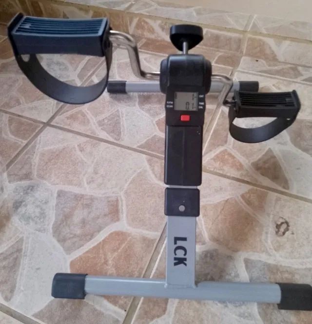Mini bicicleta ergométrica nova - Foto 3