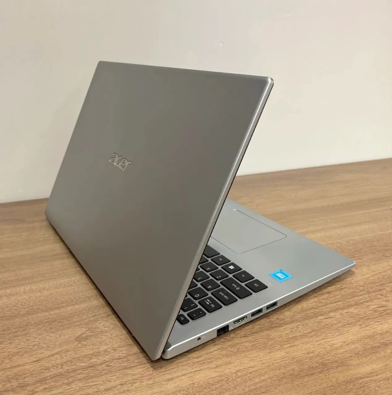 Acer aspire 3