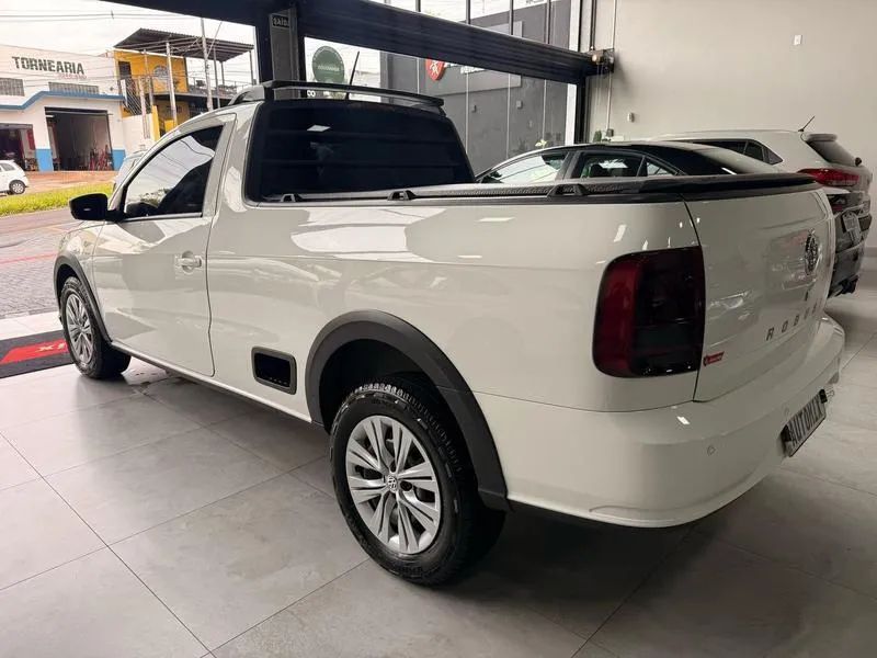 VOLKSWAGEN SAVEIRO ROBUST 1.6 TOTAL FLEX 8V 2023 - Foto 4