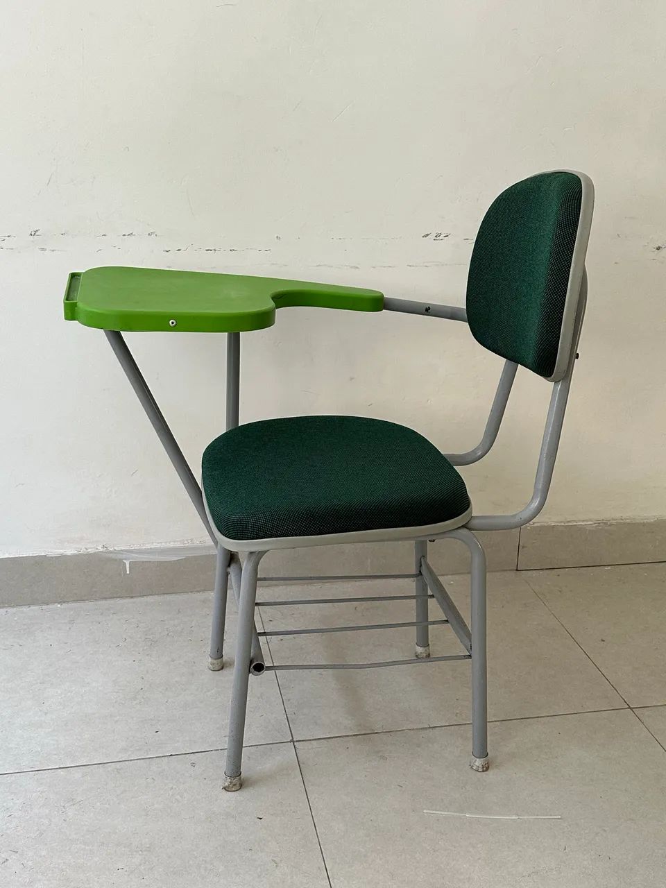 CADEIRA ESCOLAR 64717308214657122